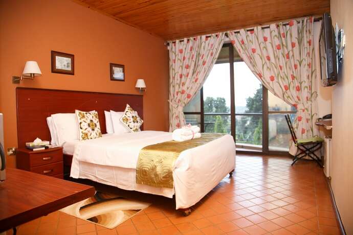 Imagen general del Hotel Fort Motel, Kabundaire. Foto 3