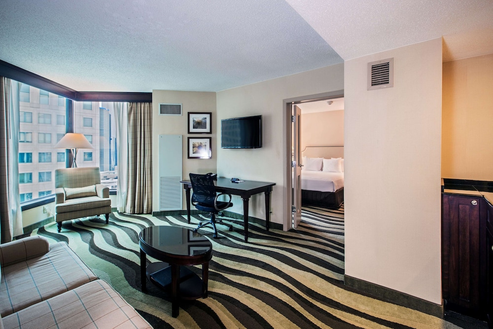 Imagen de la habitación del Hotel Fort Pontchartrain Detroit, A Wyndham. Foto 3