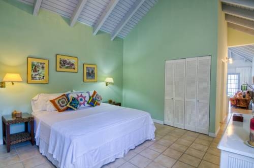 Imagen de la habitación del Hotel Fort Recovery Villa Suites. Foto 1
