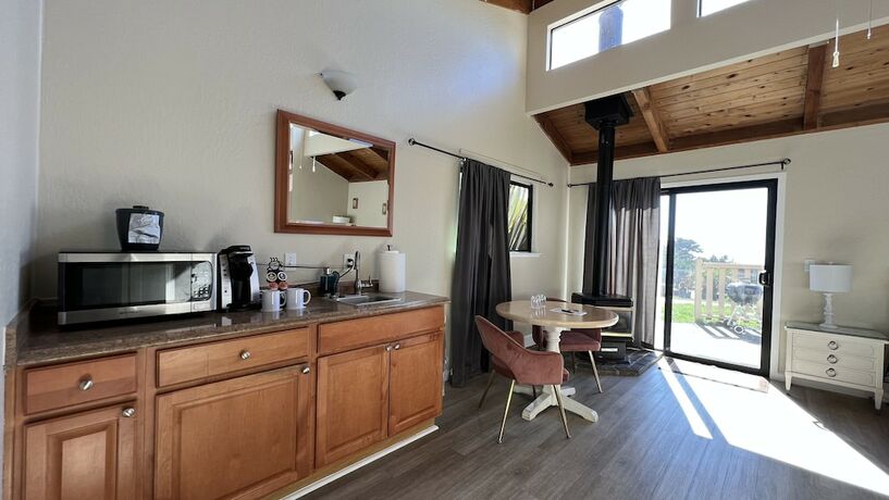 Imagen general del Hotel Fort Ross Lodge. Foto 6