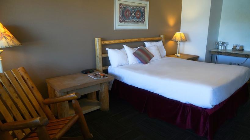 Imagen de la habitación del Hotel Fort Verde Suites Motel. Foto 13