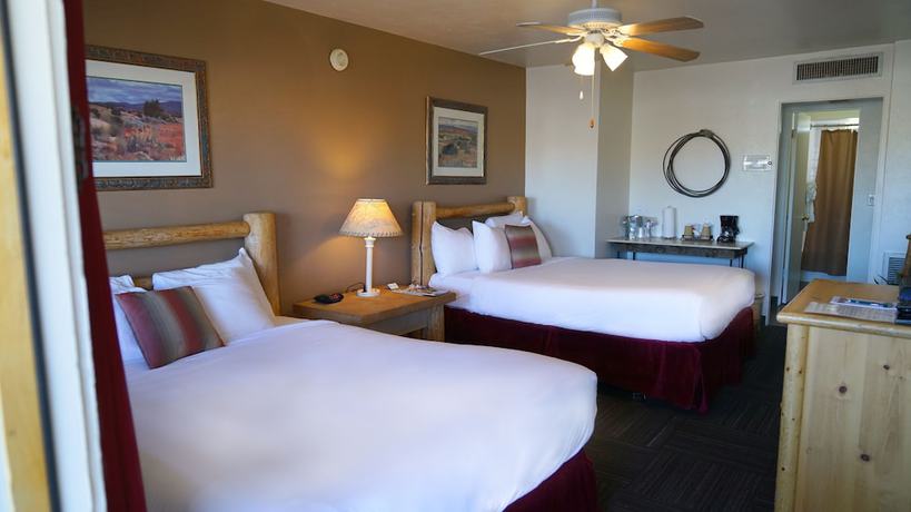 Imagen de la habitación del Hotel Fort Verde Suites Motel. Foto 18