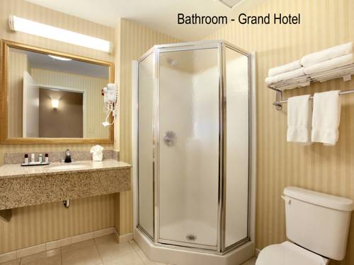 Imagen de la habitación del Hotel Fort William Henry and Conference Center. Foto 3