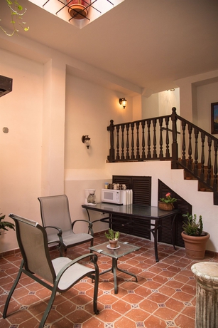 Imagen de los interiores del Hotel Fortaleza Suites. Foto 14