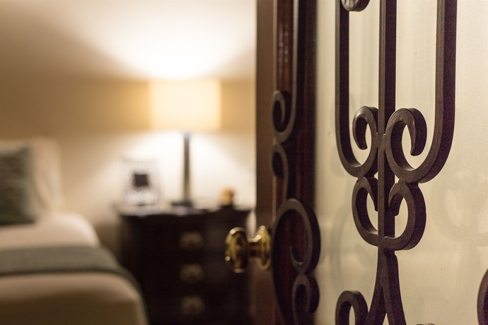 Imagen de la habitación del Hotel Fortaleza Suites. Foto 10