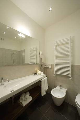 Imagen de la habitación del Hotel Forte Del 48. Foto 4