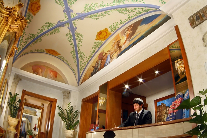 Imagen de los interiores del Hotel Forte. Foto 11