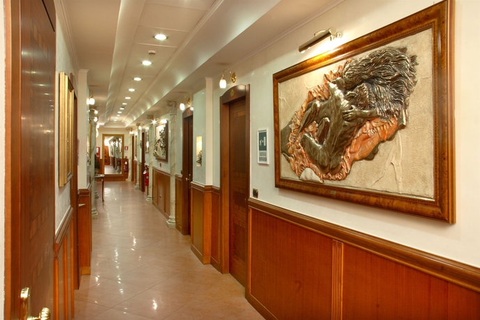 Imagen de los interiores del Hotel Forte. Foto 13