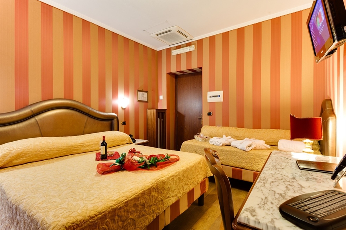 Imagen de la habitación del Hotel Forte. Foto 8