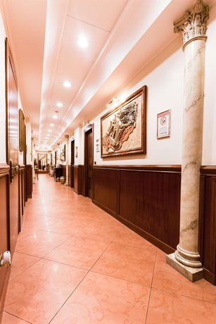 Imagen de los interiores del Hotel Forte. Foto 14