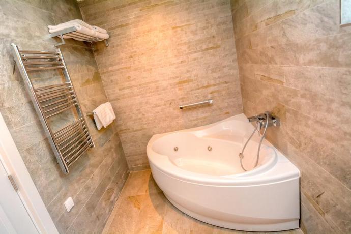 Imagen de la habitación del Hotel Forte Rose. Foto 8