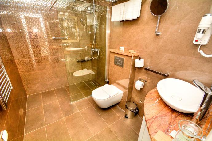 Imagen de la habitación del Hotel Forte Rose. Foto 9