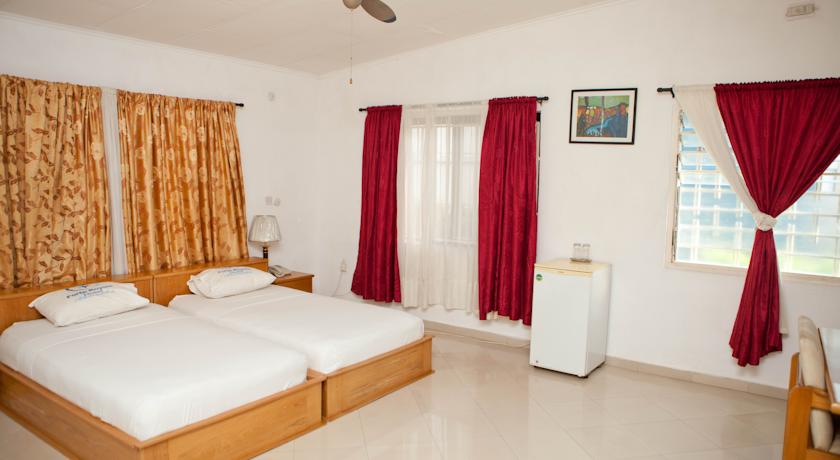 Imagen general del Hotel Forte Royale. Foto 9
