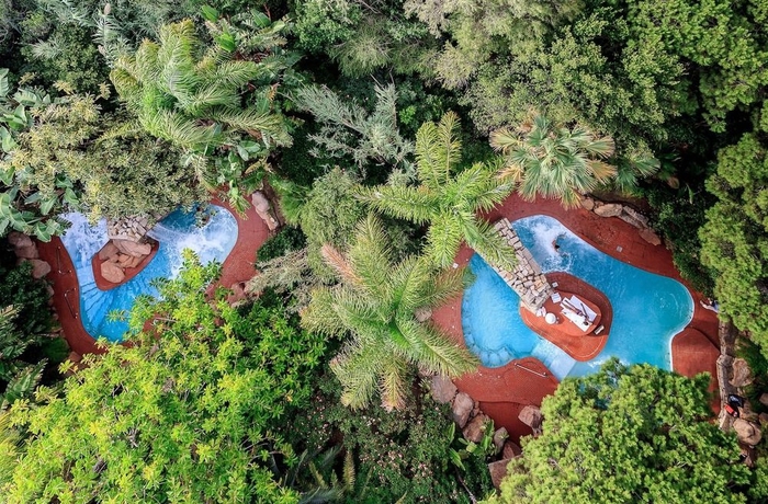 Imagen de la piscina del Hotel Forte Village Resort - Il Bouganville. Foto 14