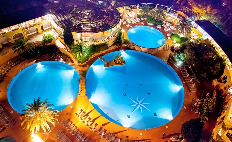 Imagen de la piscina del Hotel Forte Village Resort - Il Castello. Foto 14