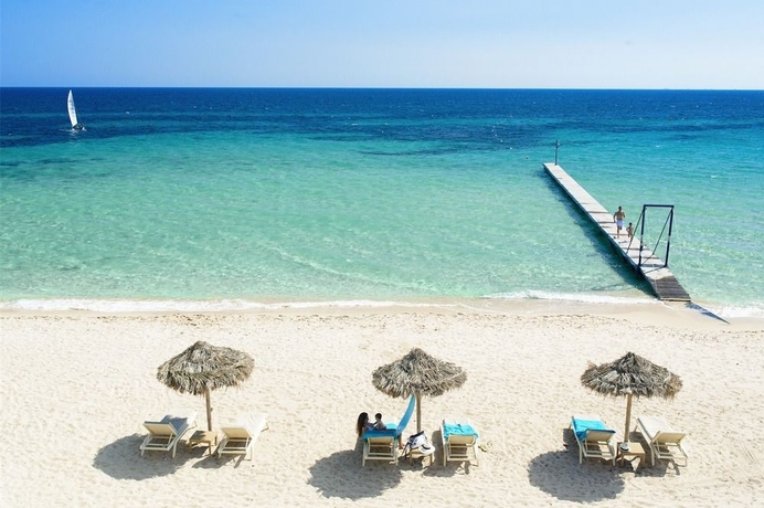 Imagen de los exteriores del Hotel Forte Village Resort - Il Castello. Foto 6