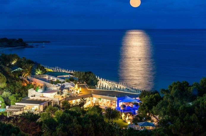 Imagen de los exteriores del Hotel Forte Village Resort - Il Castello. Foto 7