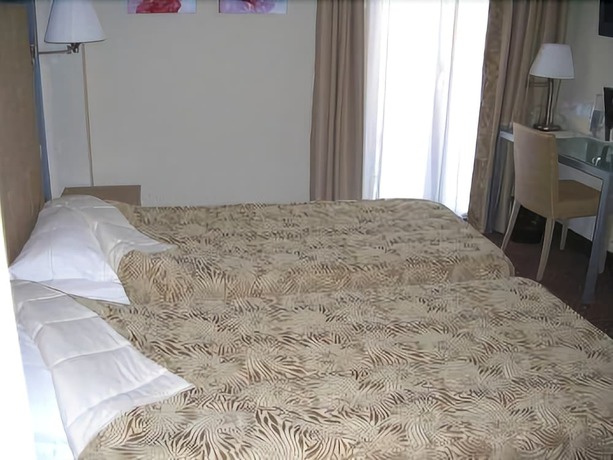 Imagen de la habitación del Hotel Fortebraccio. Foto 3
