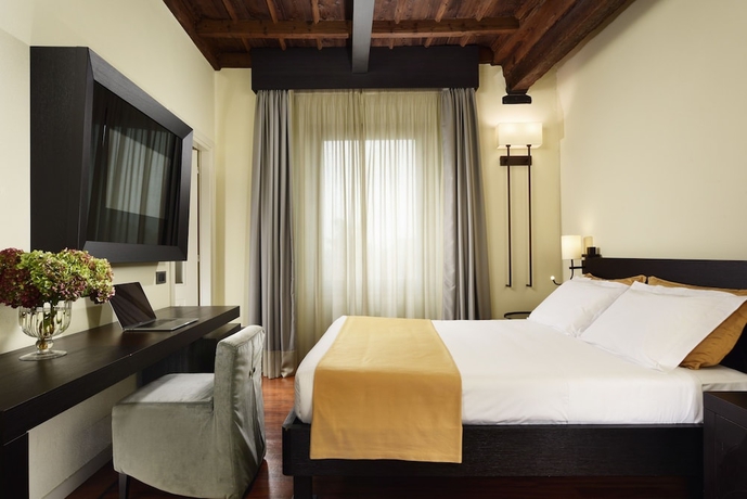 Imagen de la habitación del Hotel Fortezza Viscontea. Foto 13