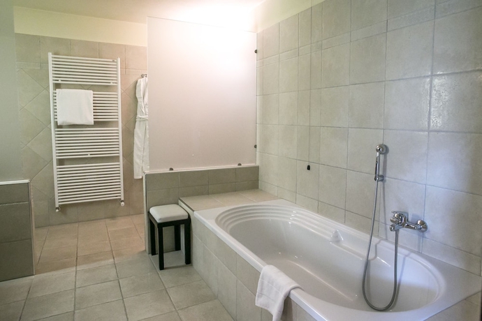 Imagen de la habitación del Hotel Fortezza Viscontea. Foto 15