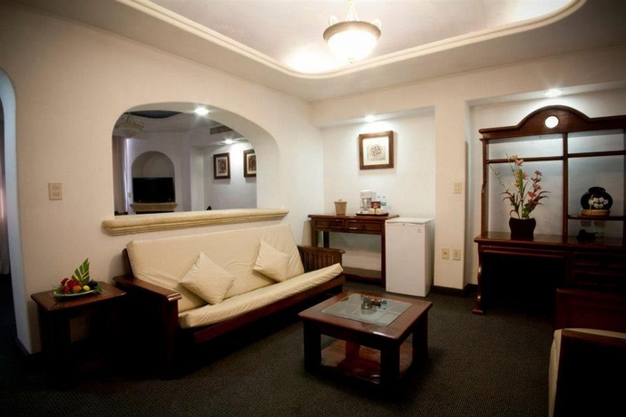 Imagen de los interiores del Hotel Fortin Plaza. Foto 11