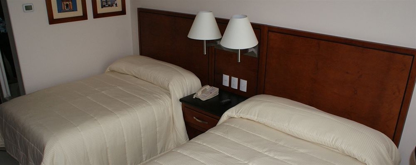 Imagen de la habitación del Hotel Fortin Plaza. Foto 3