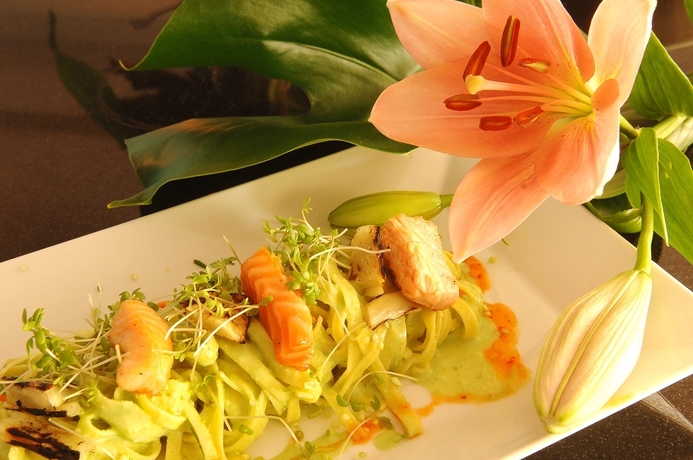 Imagen del bar/restaurante del Hotel Fortina And Spa. Foto 2