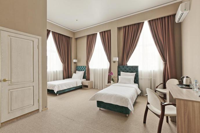 Imagen de la habitación del Hotel Fortis. Foto 6