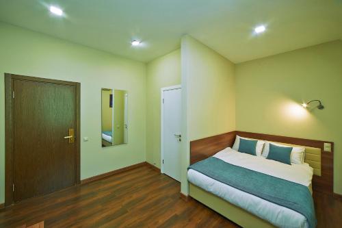 Imagen de la habitación del Hotel Forton. Foto 7