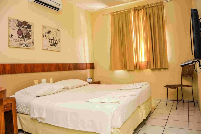 Imagen de la habitación del Hotel Fortpraia. Foto 13