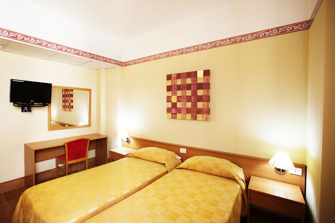 Imagen de la habitación del Hotel Fortuna, ANCONA. Foto 4