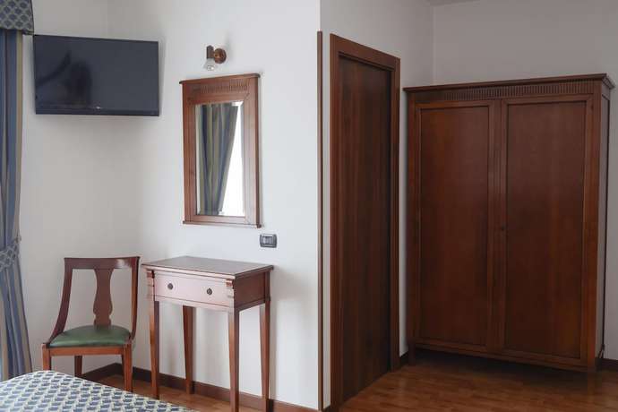 Imagen de la habitación del Hotel Fortuna BandB. Foto 2