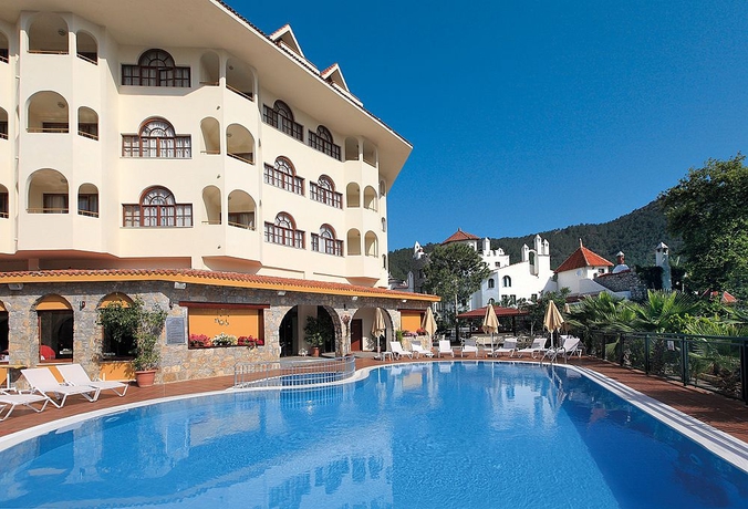 Imagen de la piscina del Hotel Fortuna Beach - All Inclusive. Foto 15