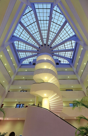 Imagen de los interiores del Hotel Fortuna Beach - All Inclusive. Foto 10