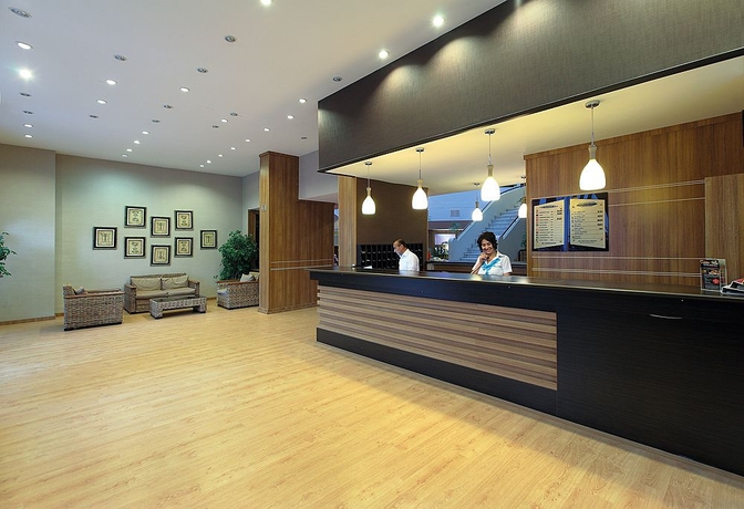 Imagen de los interiores del Hotel Fortuna Beach - All Inclusive. Foto 12
