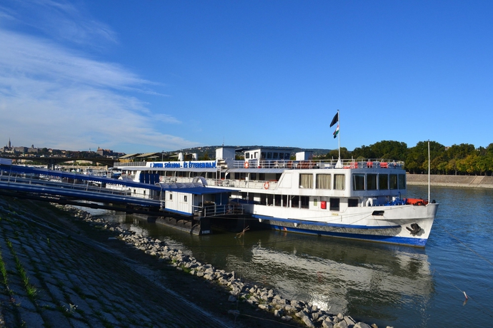 Imagen general del Hotel Fortuna Boat. Foto 5