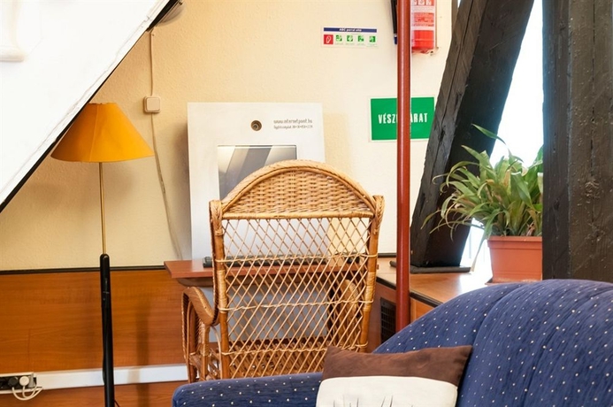 Imagen de los interiores del Hotel Fortuna, Budapest. Foto 9