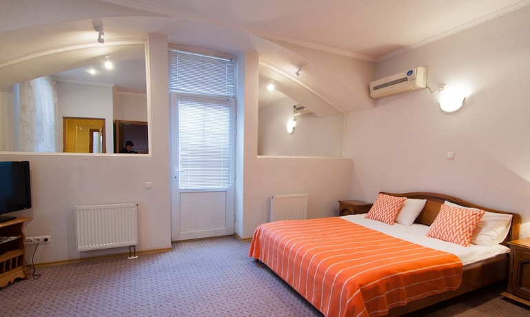 Imagen de la habitación del Hotel Fortuna, Chisinau. Foto 3