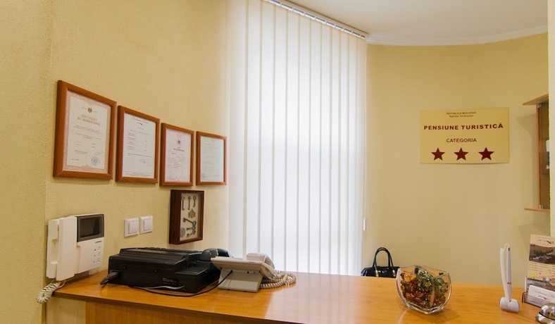 Imagen de los interiores del Hotel Fortuna, Chisinau. Foto 18