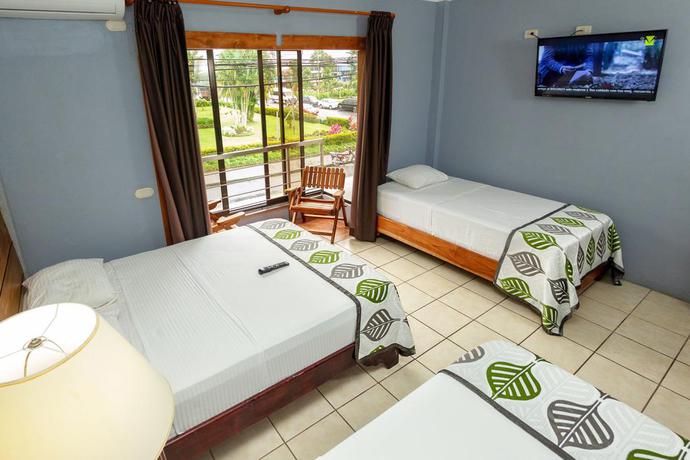 Imagen de la habitación del Hotel Fortuna Downtown. Foto 4
