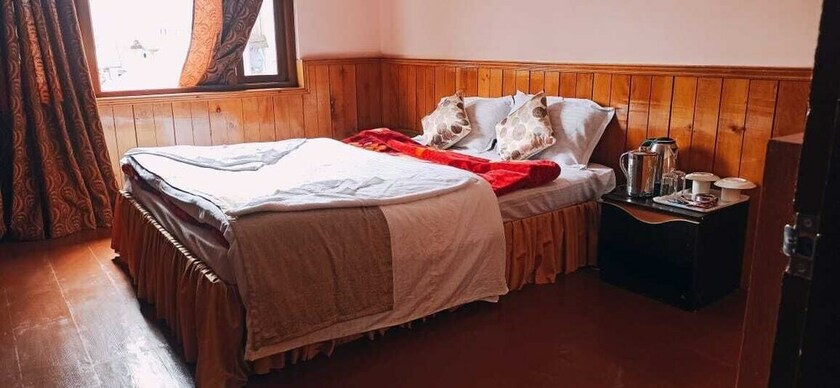 Imagen de la habitación del Hotel Fortuna Lachung. Foto 7