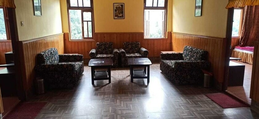 Imagen de la habitación del Hotel Fortuna Lachung. Foto 12