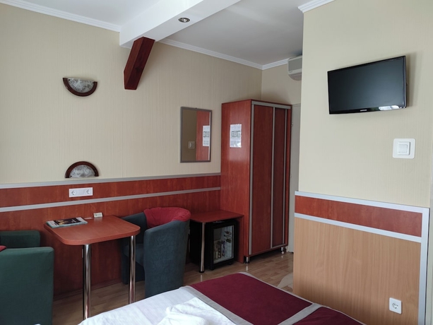 Imagen de la habitación del Hotel Fortuna, Miskolc. Foto 4