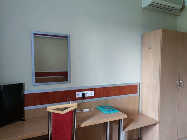 Imagen de la habitación del Hotel Fortuna, Miskolc. Foto 5