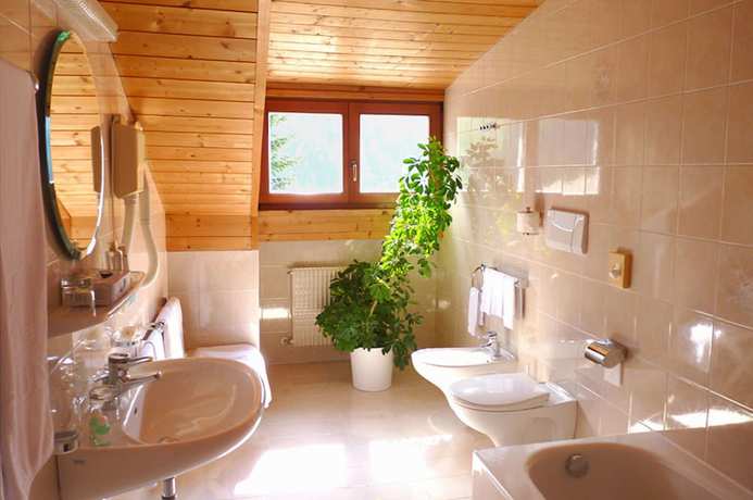 Imagen de la habitación del Hotel Fortuna, Ortisei. Foto 11