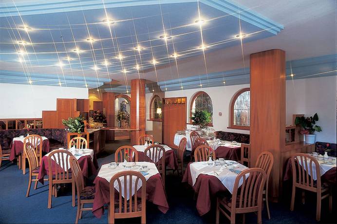 Imagen del bar/restaurante del Hotel Fortuna, Ortisei. Foto 6