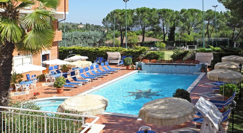 Imagen general del Hotel Fortuna Resort. Foto 7