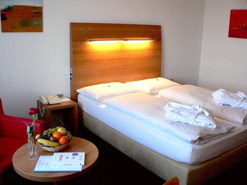 Imagen de la habitación del Hotel Fortuna, Reutlingen. Foto 4