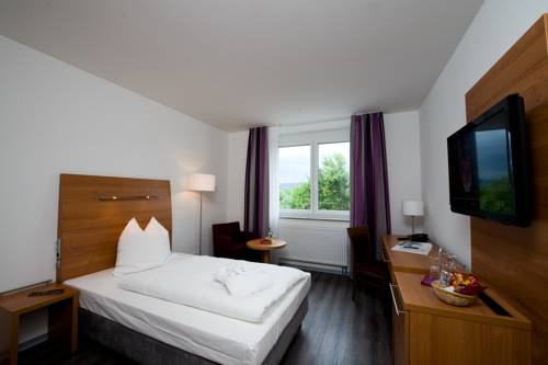 Imagen de la habitación del Hotel Fortuna, Reutlingen. Foto 5