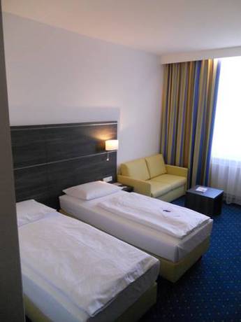 Imagen de la habitación del Hotel Fortuna, Reutlingen. Foto 7